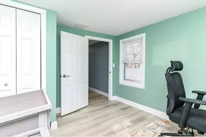 35 Buckley Avenue, Bristol, CT 06010 - Photo 19