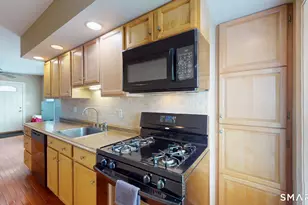 31 Suffield St, Windsor Locks, CT 06096 - Photo 23