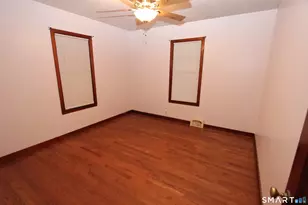 22 Brook St, Seymour, CT 06483 - Photo 11