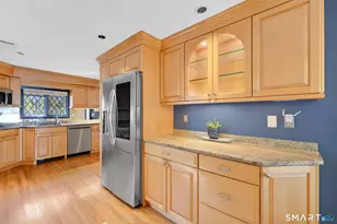 1186 Trout Brook Dr, West Hartford, CT 06119 - Photo 11