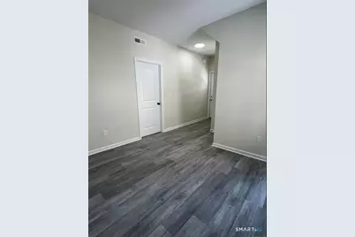 37 Woodland Street #2, New Haven, CT 06511 - Photo 3