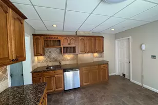 217 Walnut St, Winchester, CT 06098 - Photo 7