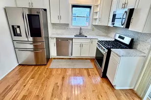 242 Lakeview Ave, Waterbury, CT 06705 - Photo 5