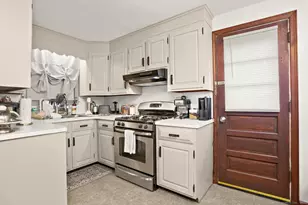 82 Garden Dr, Fairfield, CT 06825 - Photo 9