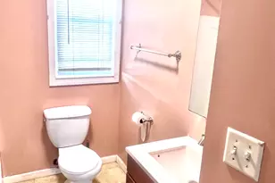 264 Chestnut Hill Ave, Waterbury, CT 06704 - Photo 7