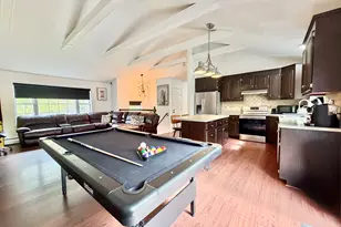 24 Quarry St, Norwich, CT 06360 - Photo 5