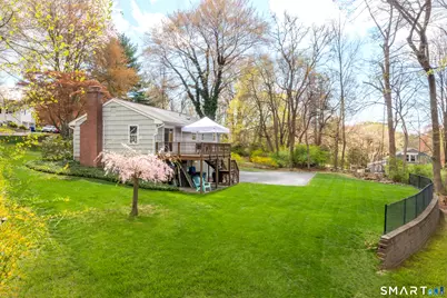 54 Bunnell Circle, Fairfield, CT 06825 - Photo 3