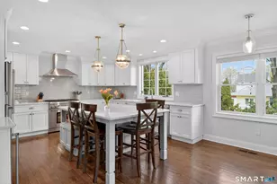 12 Howe Pl, Milford, CT 06460 - Photo 11