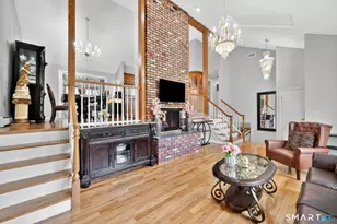 29 Trinity Ave, Glastonbury, CT 06033 - Photo 7