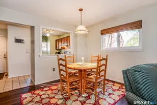 60 Danforth Ln, West Hartford, CT 06110 - Photo 9
