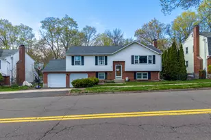 417 S Main St, Wallingford, CT 06492 - Photo 3