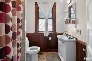 48 Waterville St, Waterbury, CT 06710 - Photo 7