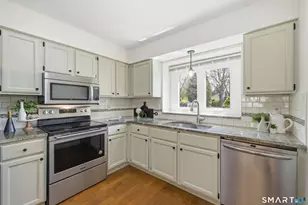 1012 Sandstone Dr, South Windsor, CT 06074 - Photo 13
