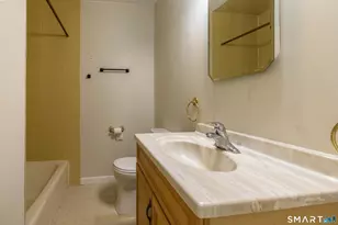 90 Marshall Ln, Derby, CT 06418 - Photo 19