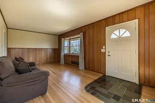 90 Marshall Ln, Derby, CT 06418 - Photo 5