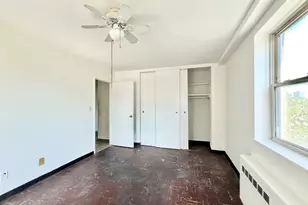 54 W North St, Stamford, CT 06902 - Photo 17