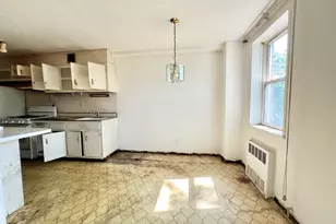 54 W North St, Stamford, CT 06902 - Photo 9