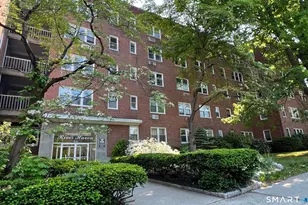 54 W North St, Stamford, CT 06902 - Photo 27