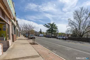 60 Center St, Wallingford, CT 06492 - Photo 17