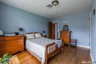 1304 Nichols Ave, Stratford, CT 06614 - Photo 21