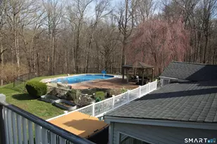 16 Diana Dr, Woodbridge, CT 06525 - Photo 9