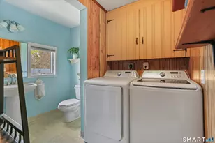 939 Nichols Ave, Stratford, CT 06614 - Photo 13