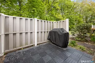 10 Ives Hill Ct, Cheshire, CT 06410 - Photo 5