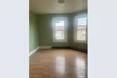 44 Bond Street, Hartford, CT 06114 - Photo 3