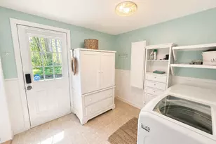 366 Shore Rd, Old Lyme, CT 06371 - Photo 11