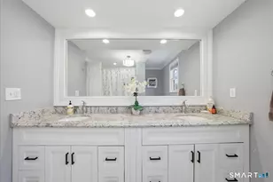 53 Moulthrop St, East Haven, CT 06512 - Photo 11