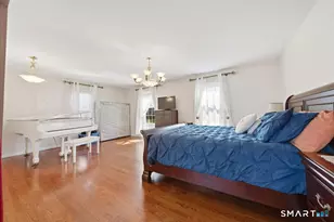 53 Moulthrop St, East Haven, CT 06512 - Photo 15