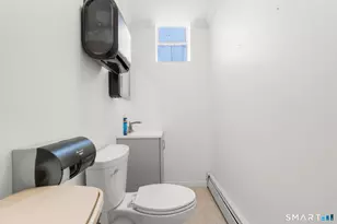 250 Governor St, East Hartford, CT 06108 - Photo 17
