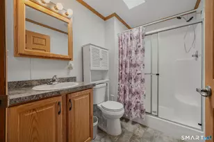 136 Hunters Rd, Norwich, CT 06360 - Photo 17