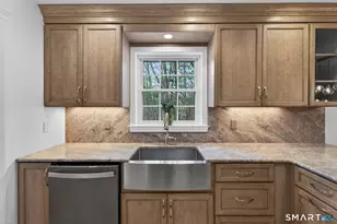 137 Birch Rd, Mansfield, CT 06268 - Photo 9