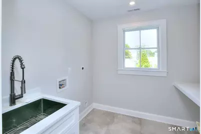 200 Henry Street, Fairfield, CT 06824 - Photo 35