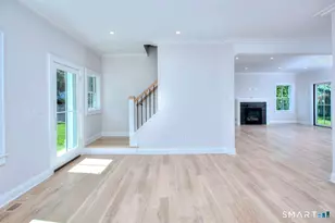 200 Henry St, Fairfield, CT 06824 - Photo 7