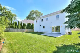 200 Henry St, Fairfield, CT 06824 - Photo 3