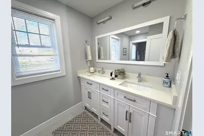 28-A Jefferson Avenue, Danbury, CT 06810 - Photo 11