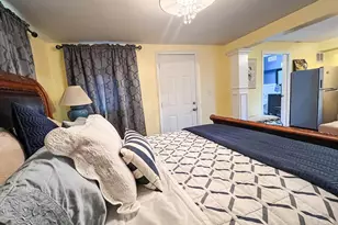 135 Claudia Dr, Stratford, CT 06614 - Photo 17