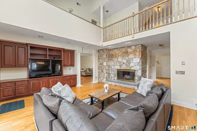 35 Aarons Court, Ridgefield, CT 06877 - Photo 9