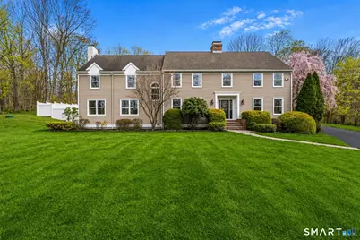 35 Aarons Court, Ridgefield, CT 06877 - Photo 3