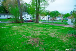 273 Palm St, Hartford, CT 06112 - Photo 25
