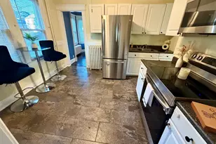 273 Palm St, Hartford, CT 06112 - Photo 9