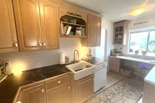 126 Sherman Hill Rd, Woodbury, CT 06798 - Photo 9
