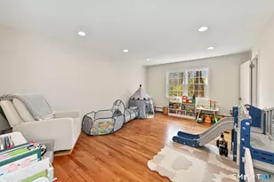 163 MacGregor Dr, Stamford, CT 06902 - Photo 11