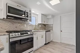 14 2nd Ave, Branford, CT 06405 - Photo 7