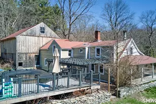 3 Woodstock Ave W, Putnam, CT 06260 - Photo 5