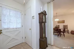615 James Farm Rd, Stratford, CT 06614 - Photo 7