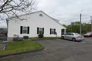 244 Queen St, Southington, CT 06489 - Photo 3