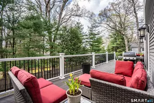 26 Porter Dr, West Hartford, CT 06107 - Photo 25